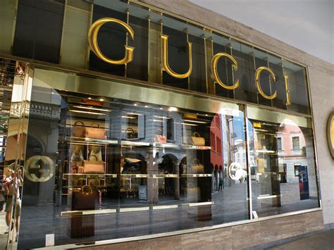 store gucci lugano outlet|Find A GUCCI Store Near You .